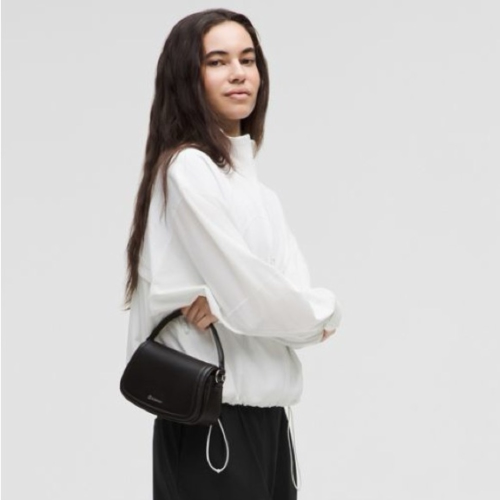 lululemon athletica Black Shoulder Bag Set Leather Alternative Mini Bag 1.2L - Picture 4 of 13